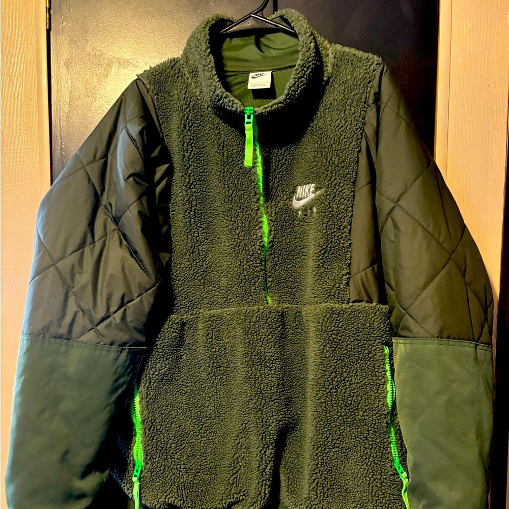 Nike Sweatshirt